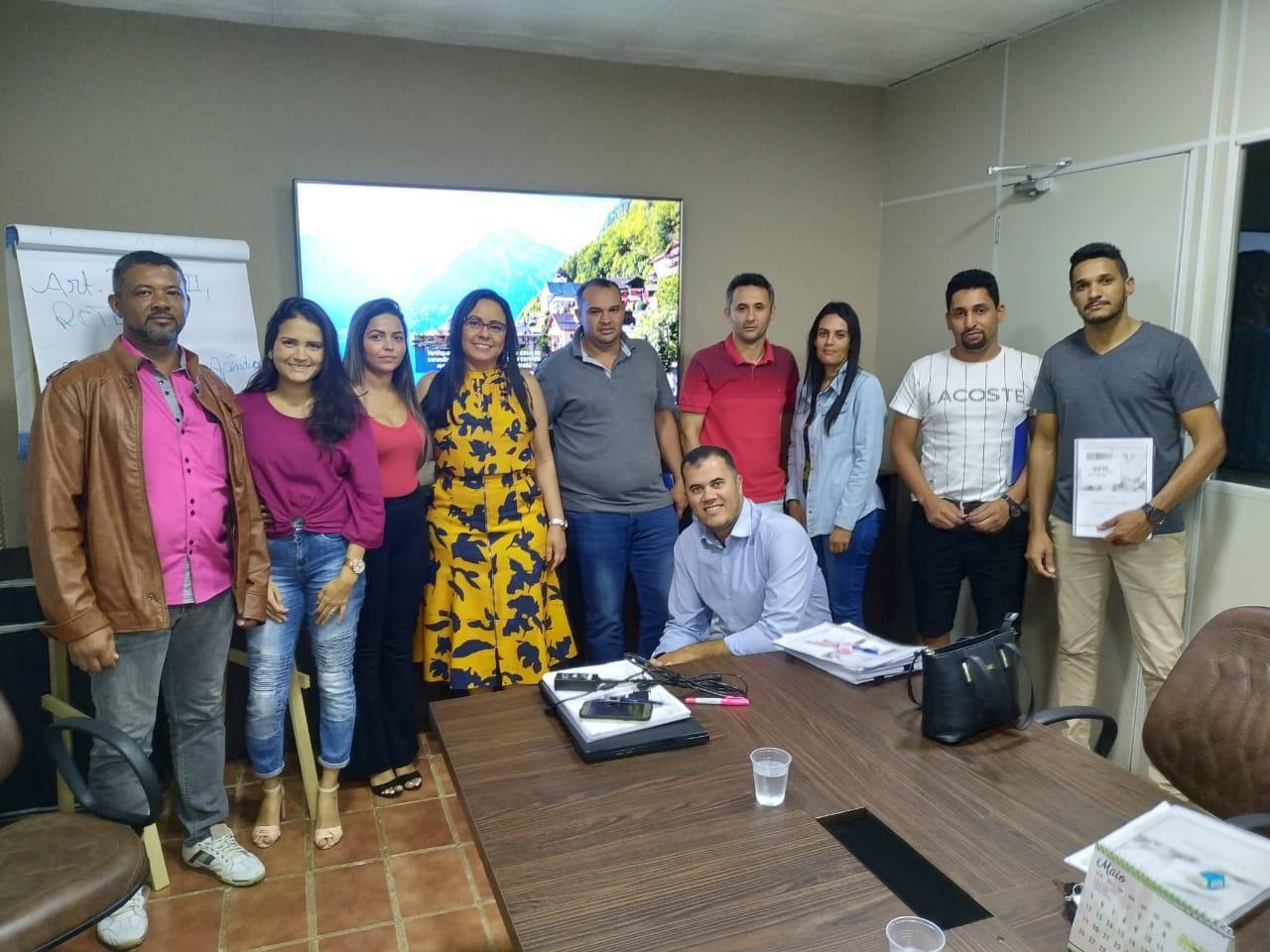 Equipe administrativa participa de treinamento sobre DIFAL