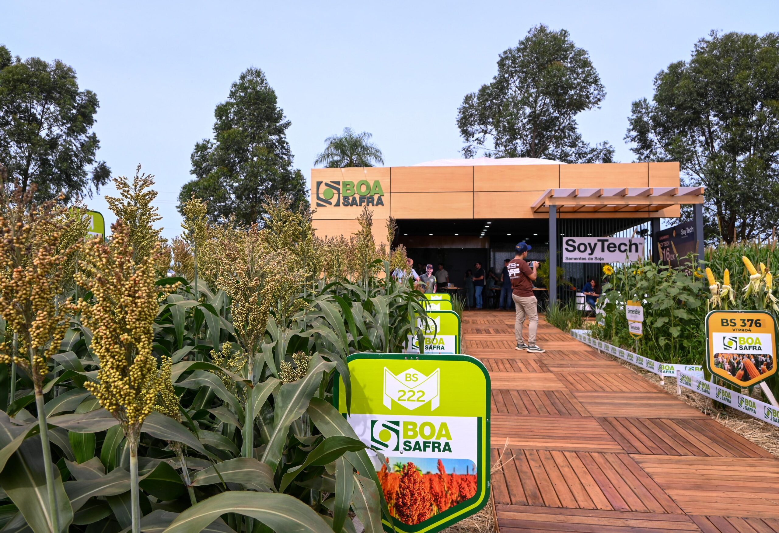 Boa Safra participa do ShowTec 2025 e reforça presença estratégica para atender produtores da região Sul