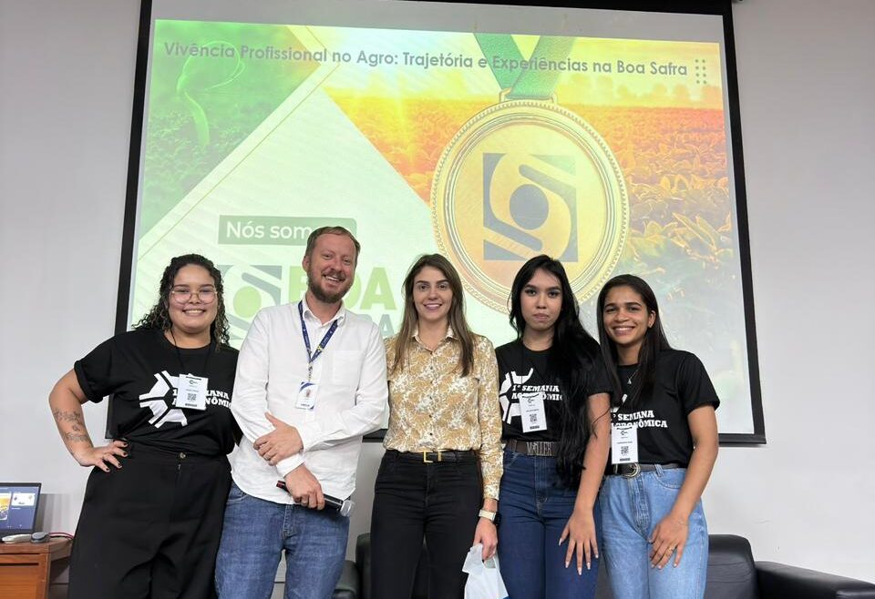 Trajetória profissional na Boa Safra inspira alunos de agronomia da Universidade Católica de Brasília