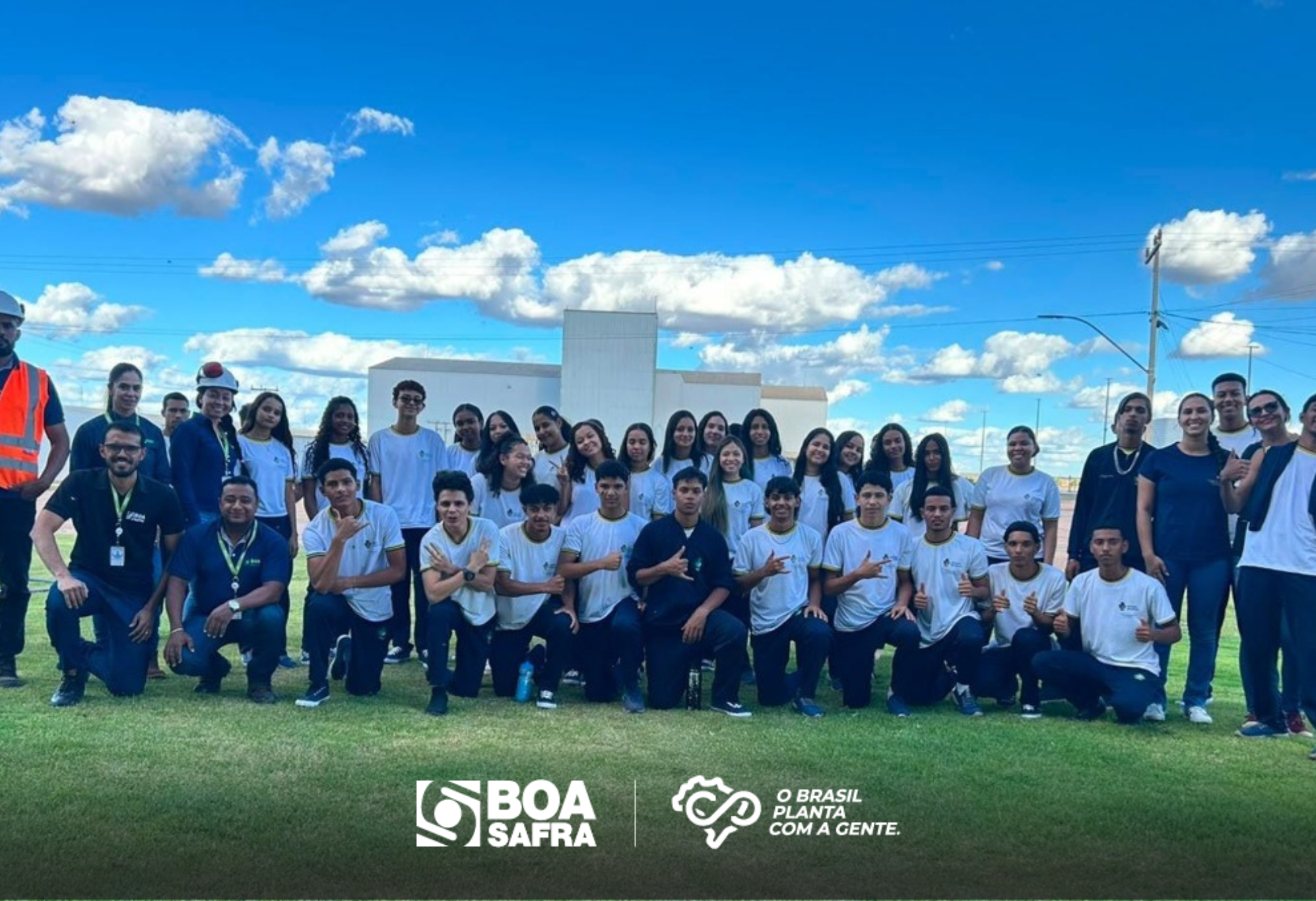Boa Safra recebe estudantes para visita técnica sobre beneficiamento de sementes